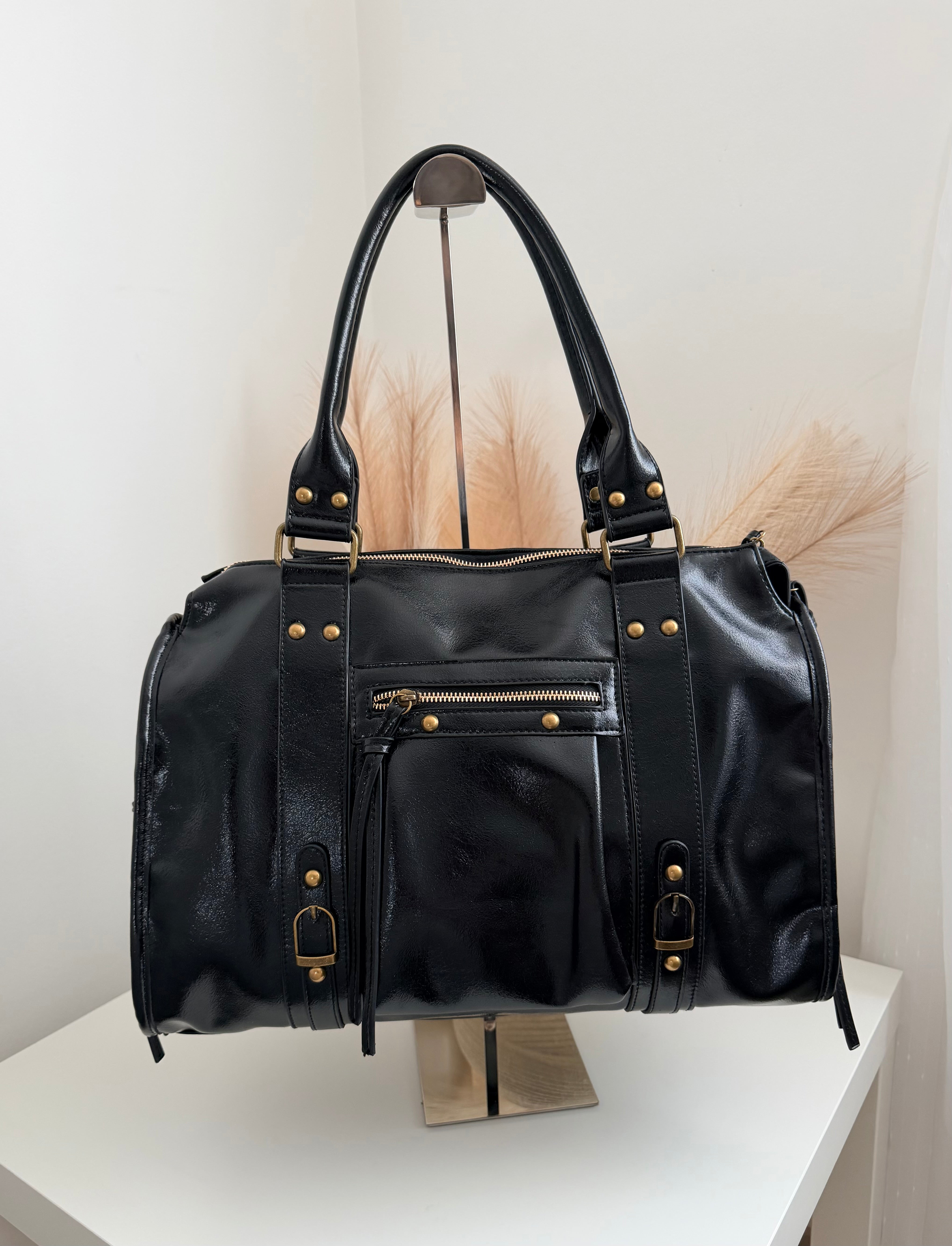 L'essentiel noir irisé